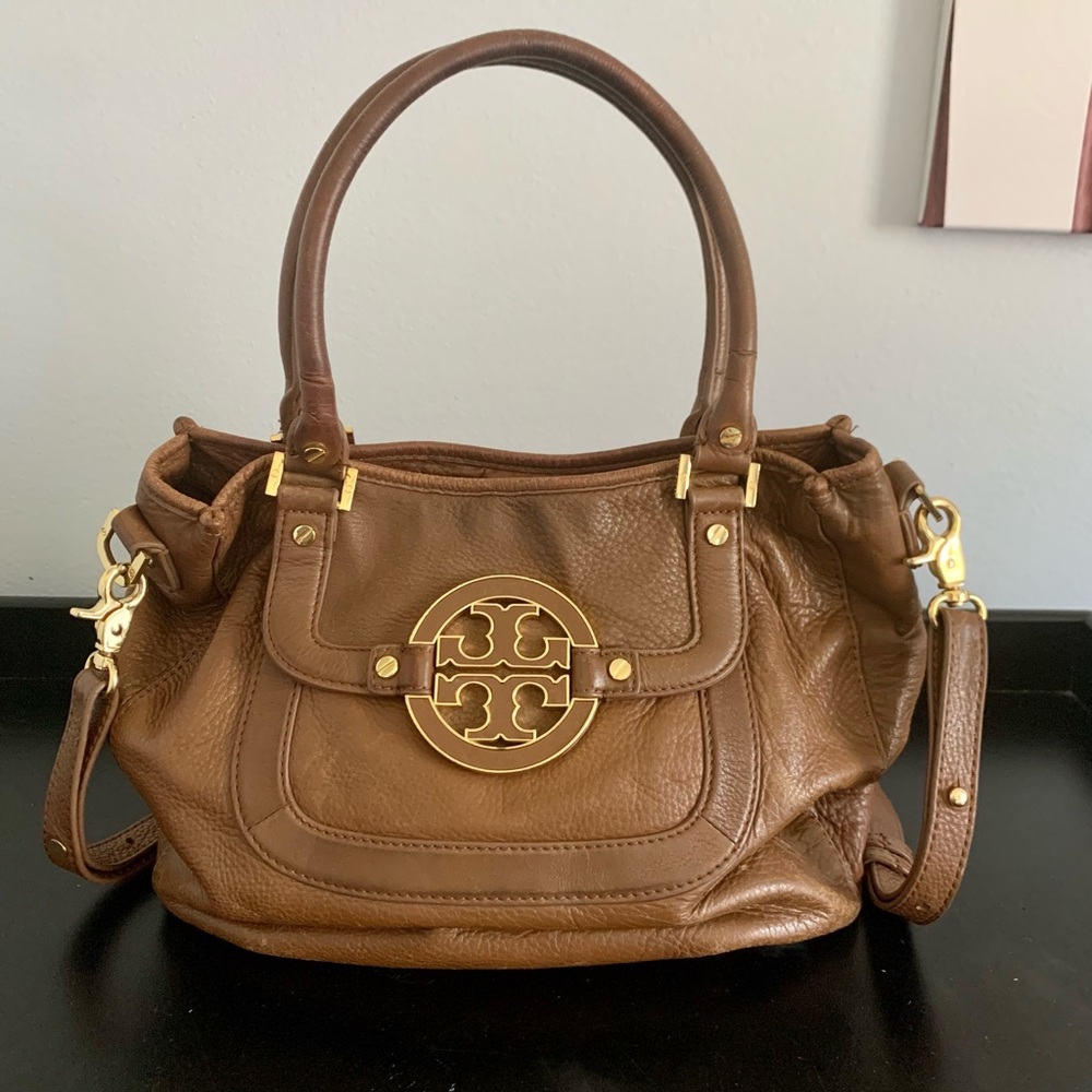 Tory Burch • Amanda Classic Dark Camel Hobo Bag • Purse • Retail $598 - Picture 13 of 15